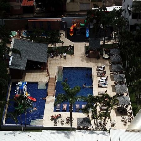 Primar Plaza Hotel 보투카투 외부 사진