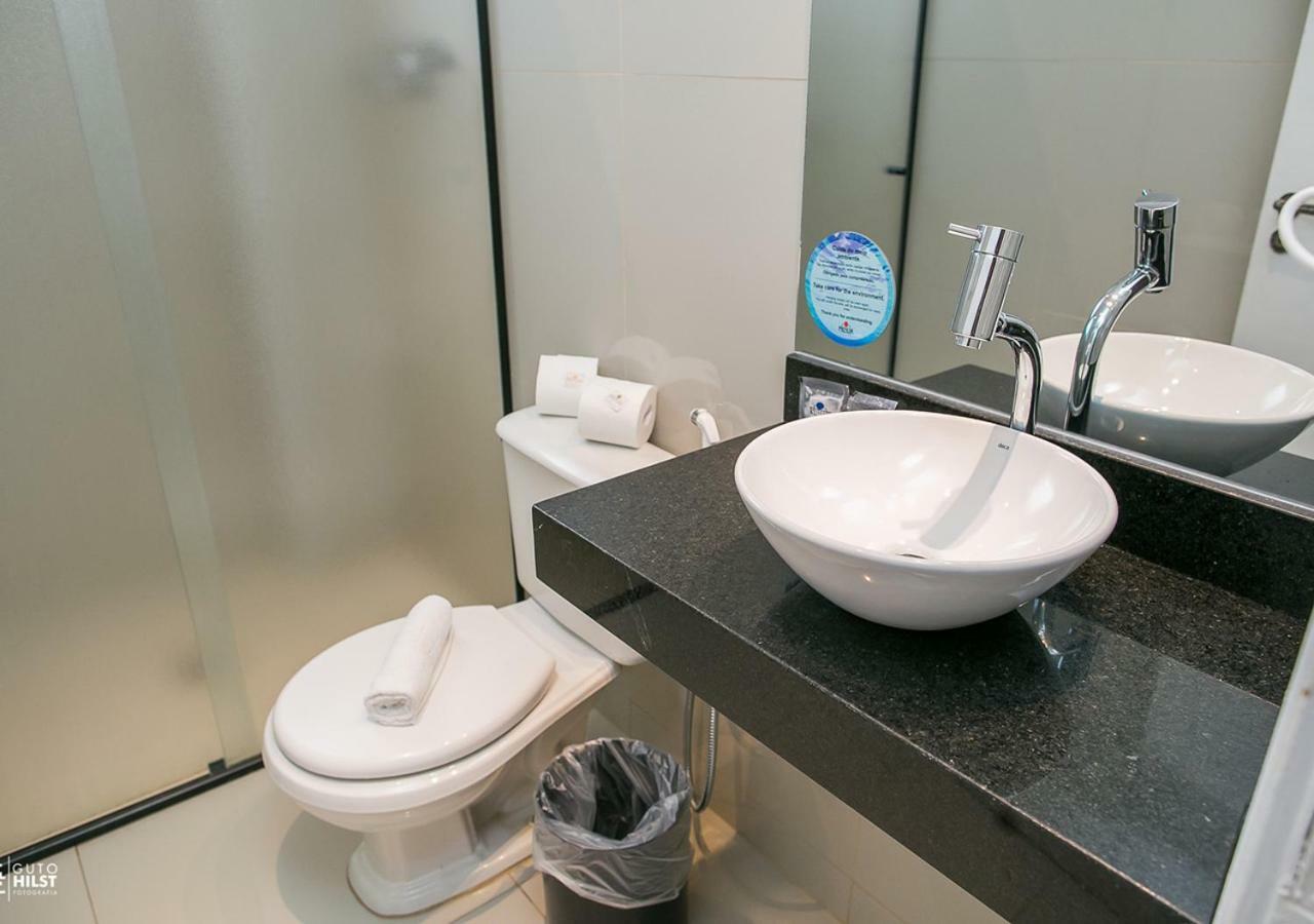 Primar Plaza Hotel 보투카투 외부 사진